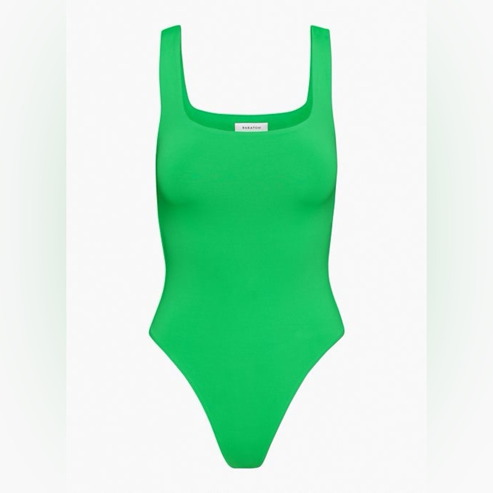 Aritzia Contour Tank Bodysuit 💚🍀
